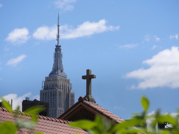 160518_HighLine_ESBCross